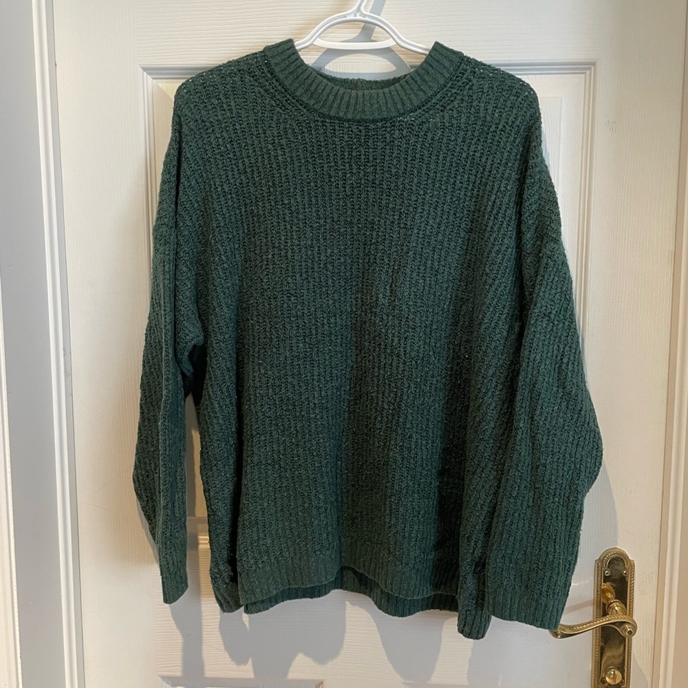 American Eagle knit sweater